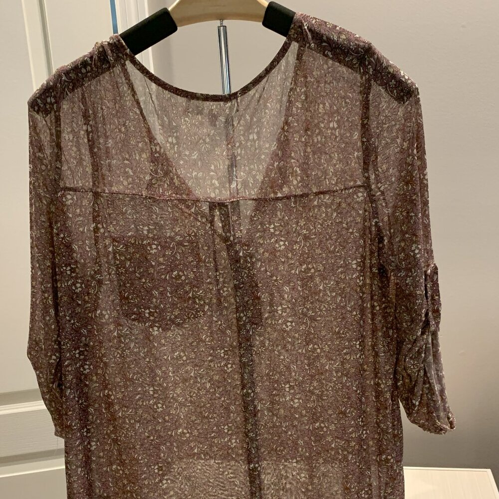 Eden & Olivia Semi-Sheer floral 3/4 sleeve blouse